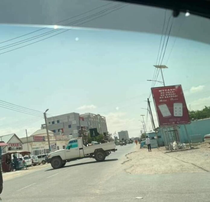 Armed clashes in Puntland's capital left at least 10 dead on Tuesday, according to medics.