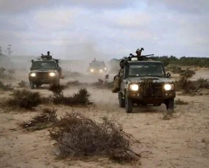 Soldiers from the Hawadle clan, who vacated their positions in Middle Shabelle, arrived in Jalalaqsi town, in central Somalia's Hiiraan region, on Sunday night.