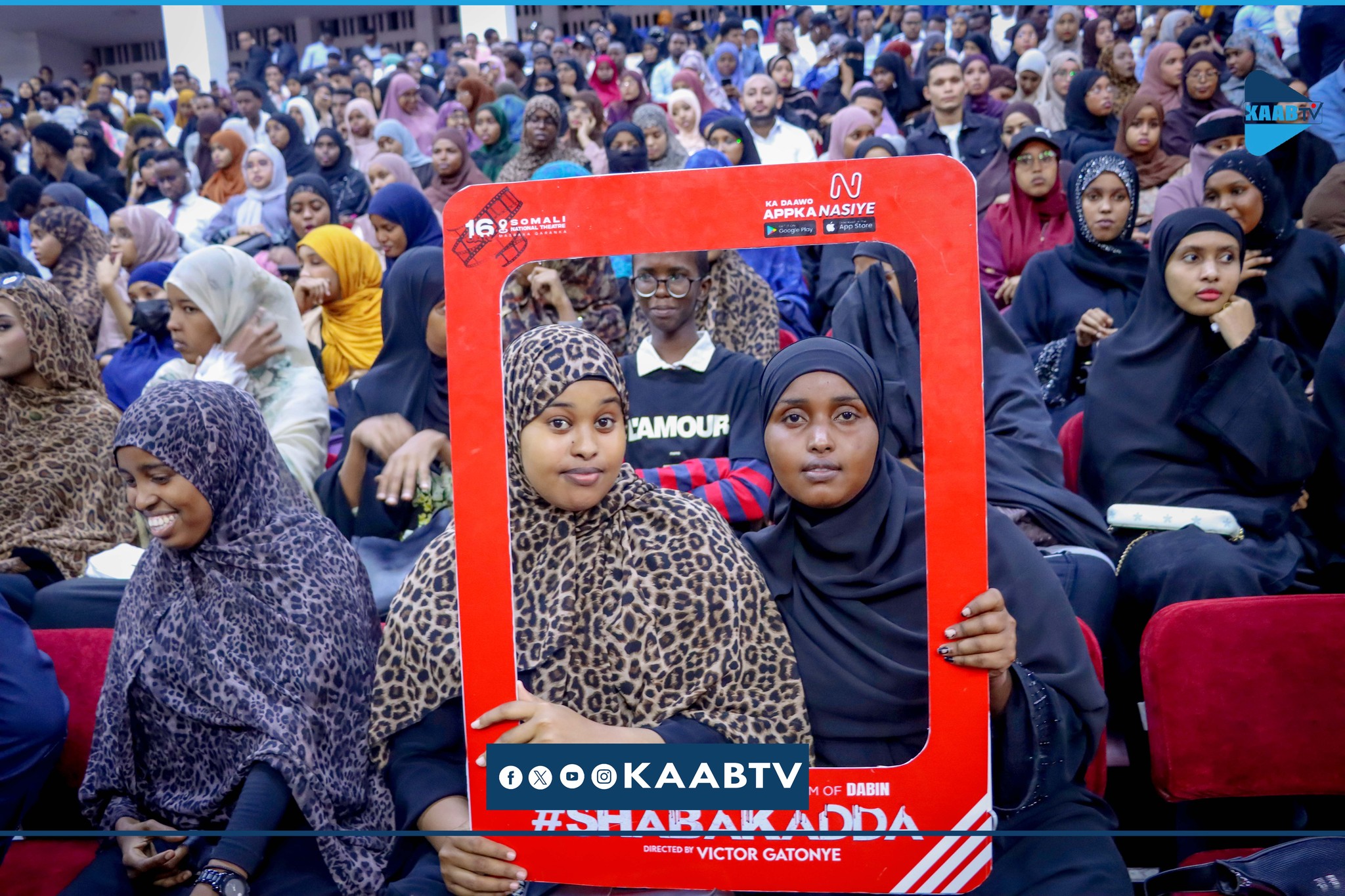 Over two thousand young Somalis gathered at the Mogadishu National Theatre for a film screening| PHOTO/ Kaab TV.