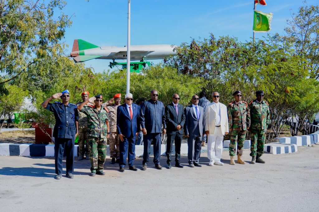 Somaliland President, Abdirahman Mohamed Abdullahi Irro on Saturday inspected the Somaliland military command in Hargeisa.