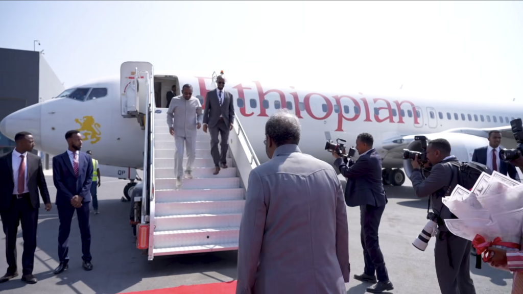 Ethiopian Prime Minister Abiy Ahmed made a brief visit to Somalia’s capital, Mogadishu, on Thursday, spending less than three hours in the city amid escalating security incidents.