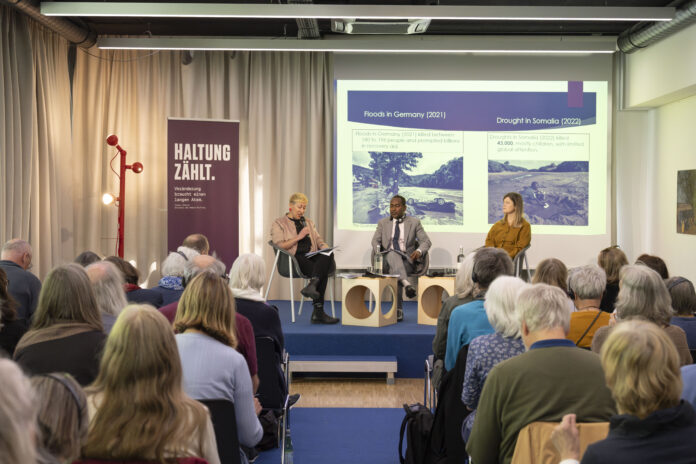 The symposium, titled “About the Disappearance of a World”, focused on the critical responsibilities of aid and human rights organizations in addressing war, disasters, migration, the climate crisis, and the role of today’s media and journalists as frontline defenders and witnesses. | PHOTO/ Medico International team.