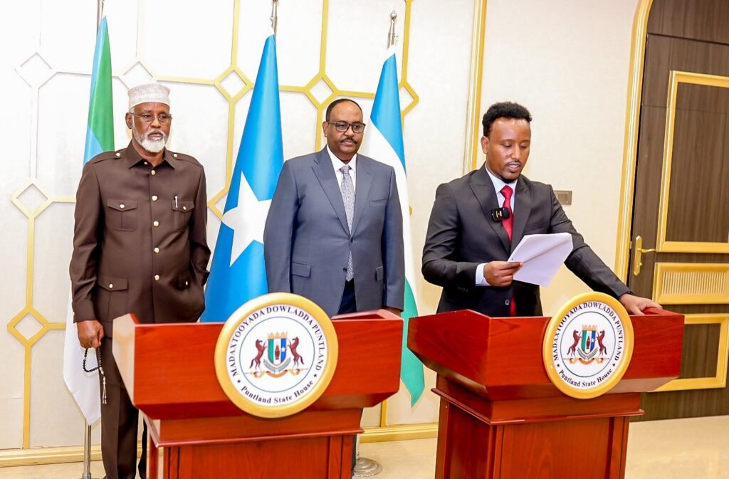 The statement followed three-day of high-level meetings in Garowe between Puntland President Said Abdullahi Deni and Jubaland President Ahmed Mohamed Islam (Madobe).