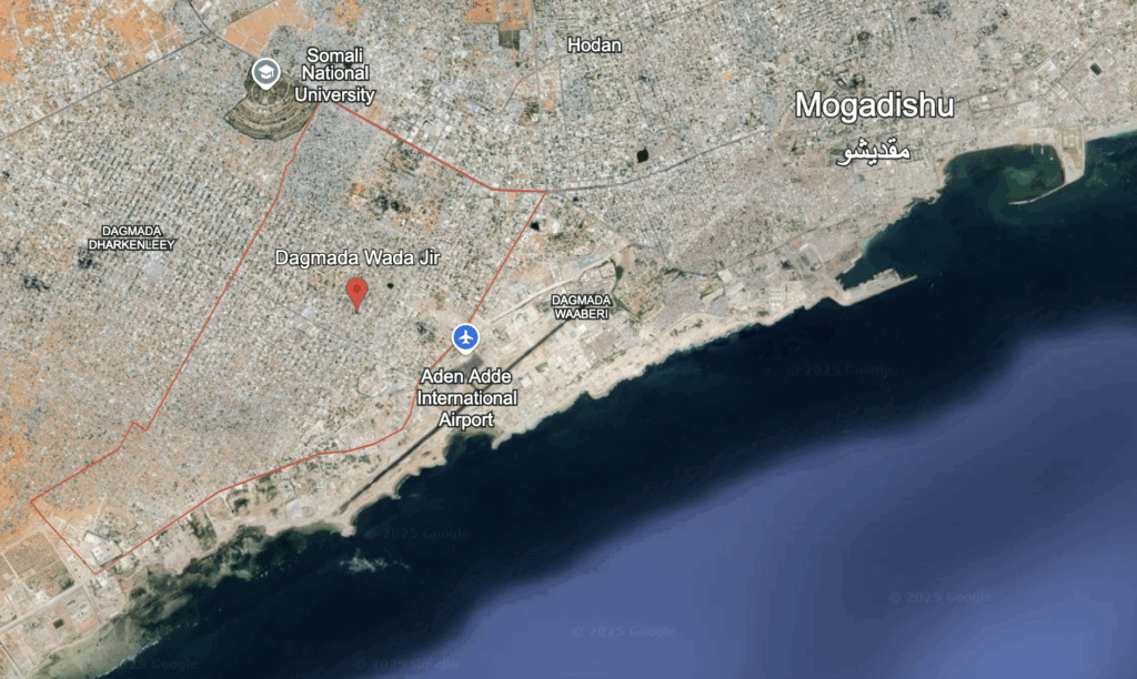 Heavy gunfight erupts in Wadajir neighborhood, Mogadishu — near Aden Adde International Airport — between local clan militia backed by military forces and armed police.