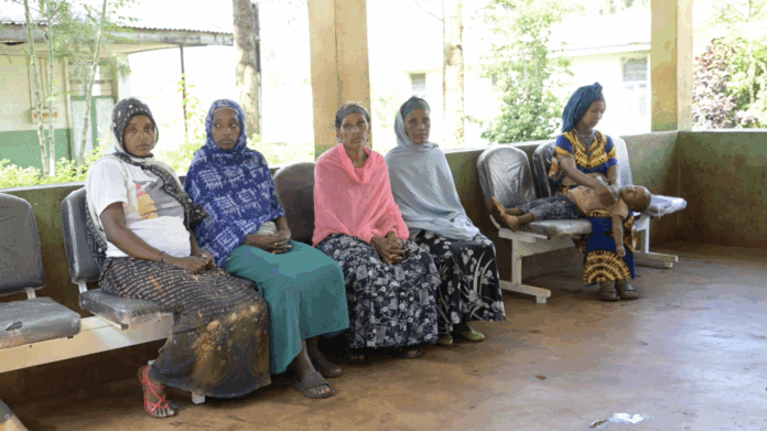 Many pregnant women have died due to lack of medicine and health services, says ICRC.