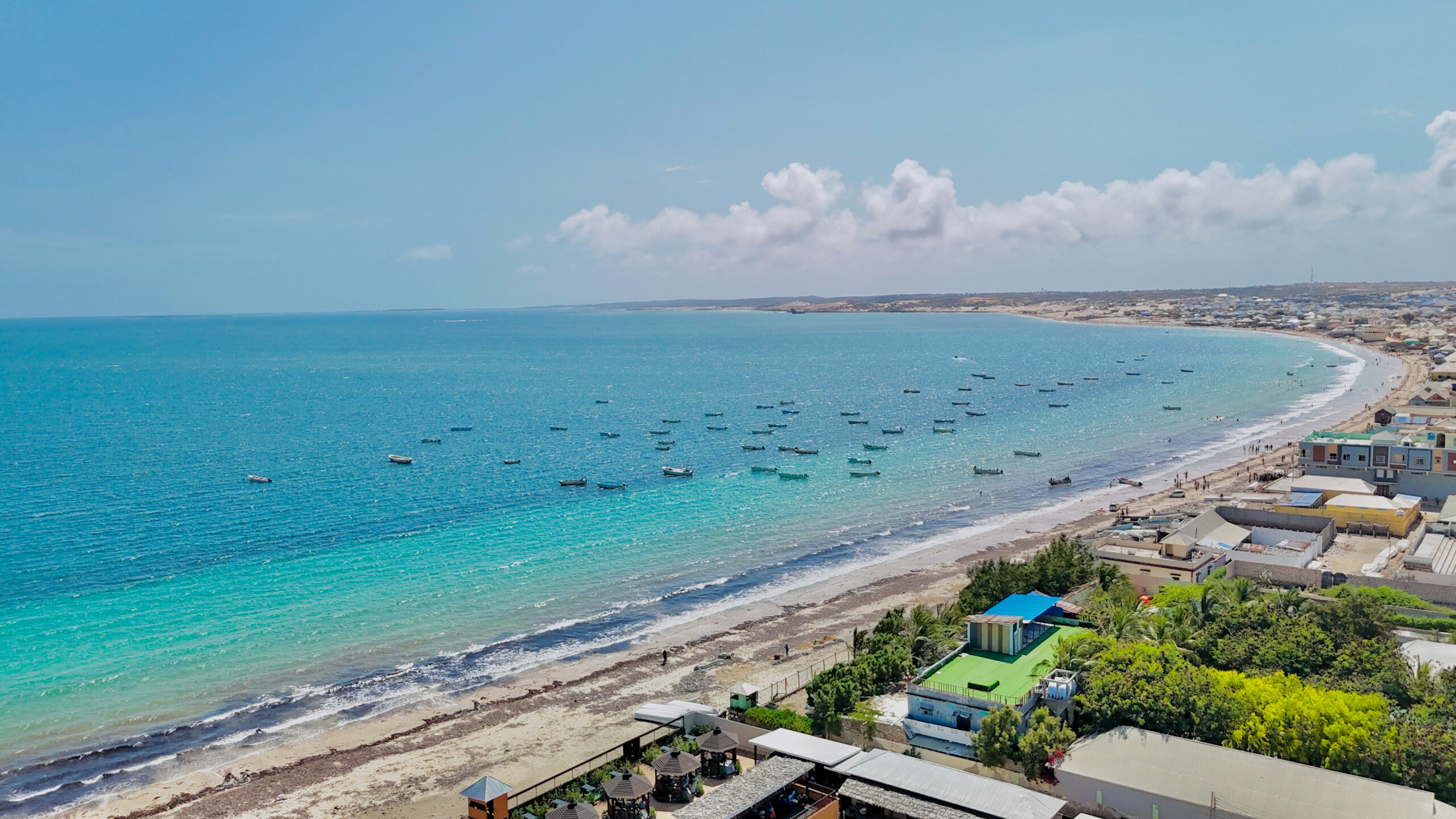 Fishing boats are anchored at Kismayo Beach, Kismayo, Jubbaland, Somalia, as fishers have reduced their time at sea due to limited catches and increasing risks. Photo taken on October 17, 2025. Photo: Abdullahi Hussein Kilas.