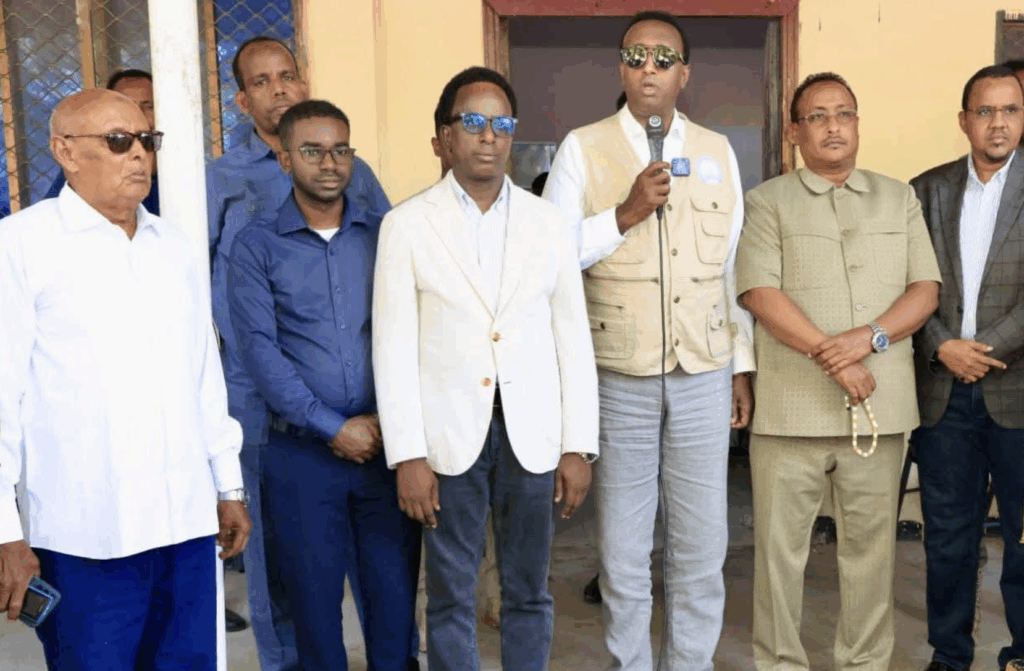 Members of the disputed election committee and officials from Banadir Regional Administration. Photo/Archive.