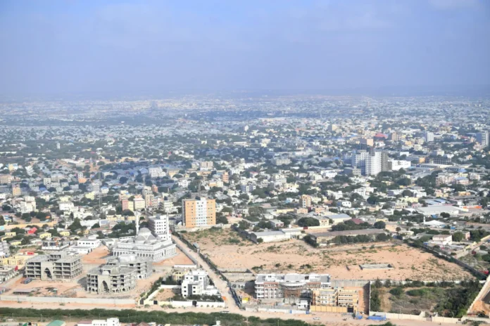 Federal Government Leaders and Opposition Figures Hold Separate Meetings in Mogadishu