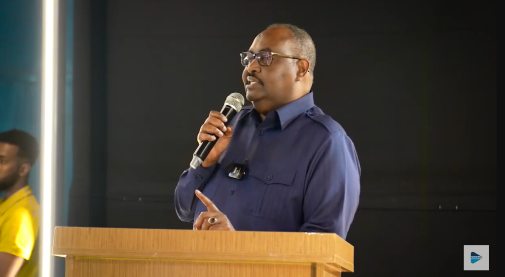 Sa'ed Deni Addresses Mogadishu Residents on Constitutional Changes, Land Grabbing, and Elections