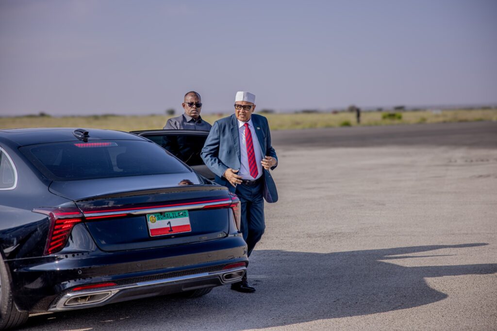 The President of Somaliland, Abdirahman Mohamed Abdullahi (Irro), departed today on an unannounced trip to the United Arab Emirates. | PHOTO/ OFFICE OF THE PRESIDENT.
