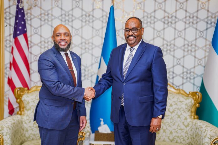 U.S. Delegation Visits Puntland as Somalia's Political Crisis Deepens
