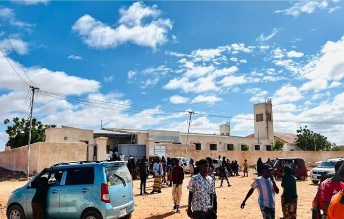 Three Students Injured After Puntland Soldier Opens Fire at Exam Center in Burtinle