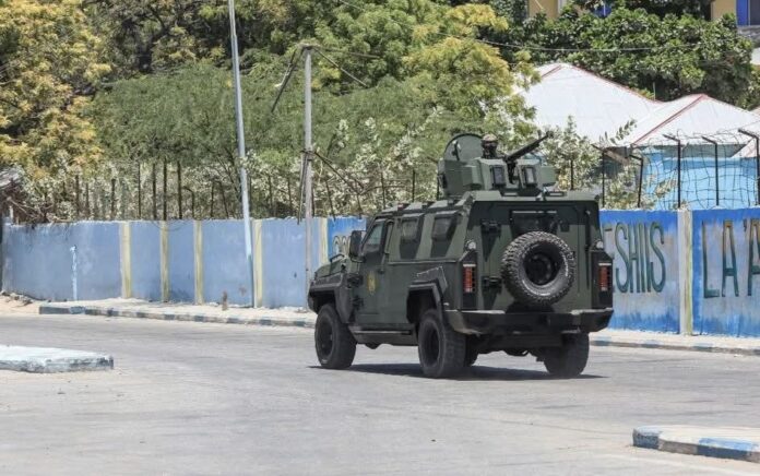 BREAKING: Heavy Clashes Erupt in Mogadishu Near Key Government Areas