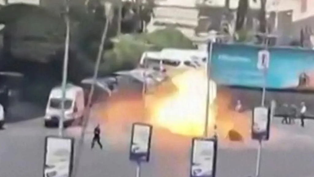 Syrian Tourism Ministry Official Among Injured in Damascus Explosions