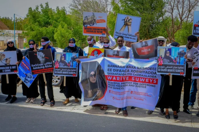 Puntland Journalist Suways Gacayte Held Without Charge for 10 Days To Appear in Court