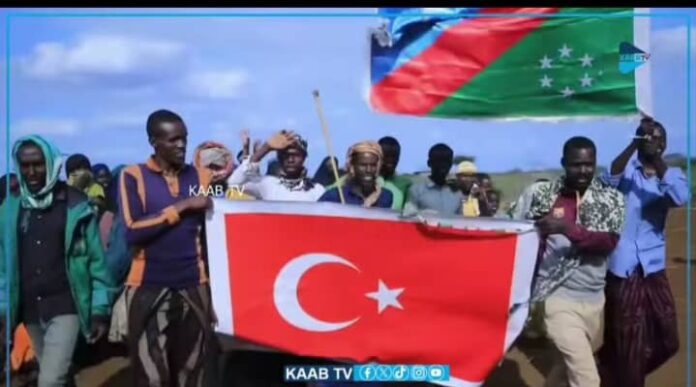 Protesters Burn Turkish Flag in Somalia’s Bay Region