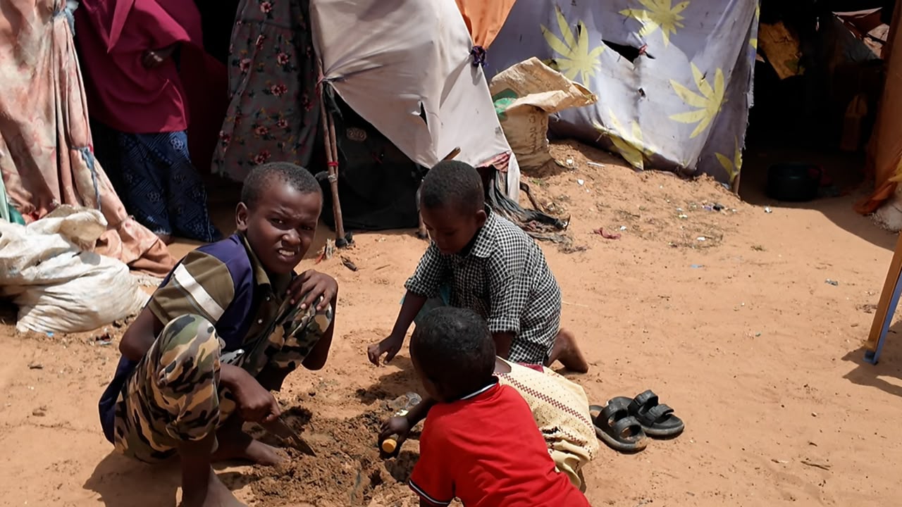 Most of the newly displaced families arriving at the camp are women and children.