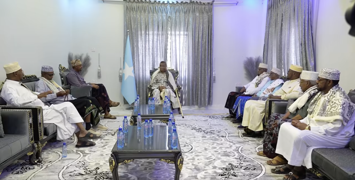 On Monday, the outgoing prime minister also met with traditional clan elders in Las Anod.