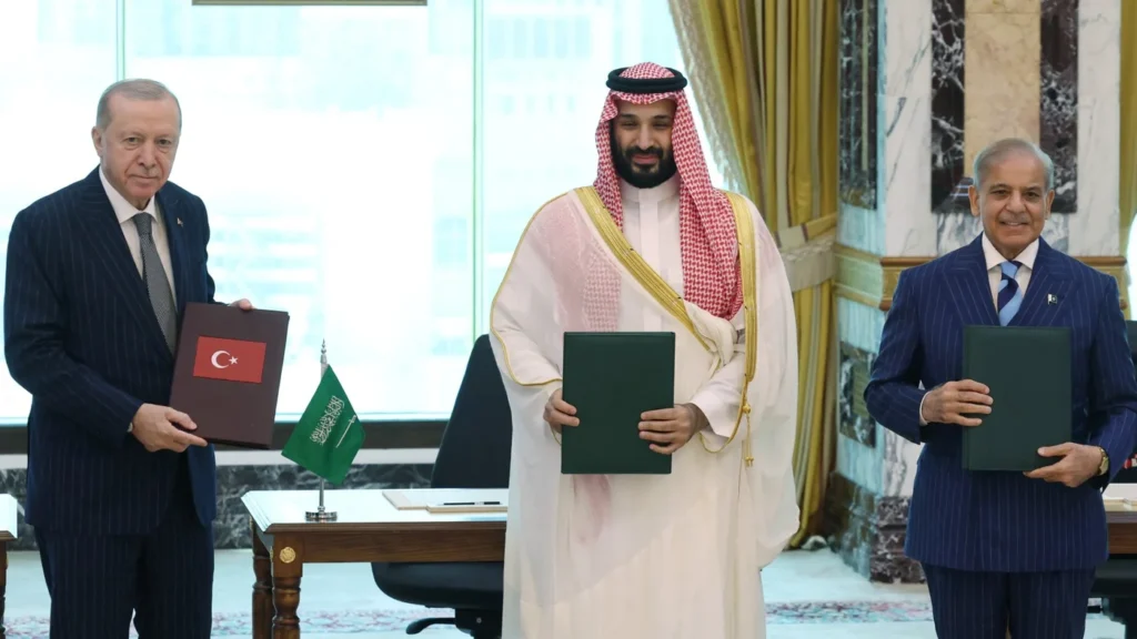 Saudi Arabia Blocks Egypt From New Turkey-Pakistan Pact