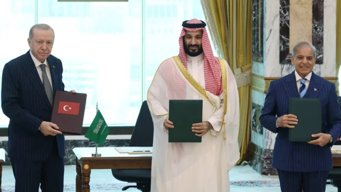 Saudi Arabia Blocks Egypt From New Turkey-Pakistan Pact