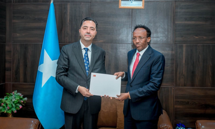 Somalia Receives Credentials from Türkiye’s New Ambassador