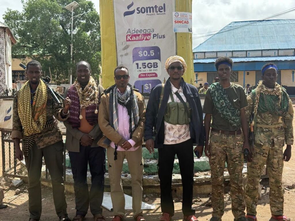 Laftagareen Officials Visit Buurhakaba Amid Fighting